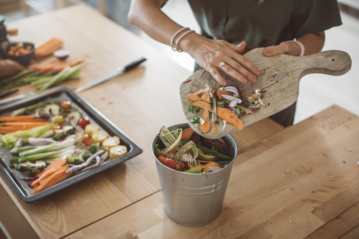 Composting at Restaurants: Reducing Waste