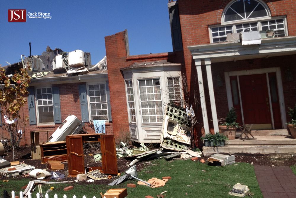 Can I Bundle Earthquake Insurance with My Homeowners Policy to Save Money?