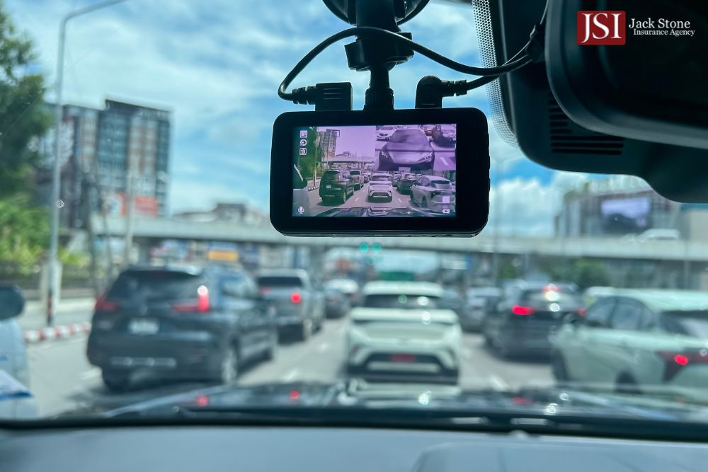 Can Dash Cameras Help with Auto Insurance Claims in California?