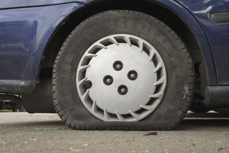 What To Do If Your Tire Pops On The Road?