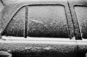 Easy Tips on How to Defrost Your Vehicle Quickly