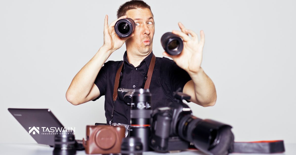 How does equipment floater insurance protect photographers?