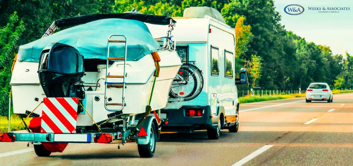 What’s the Difference Between RVs and Travel Trailers?