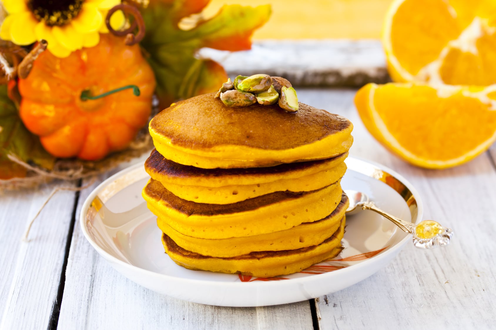 Start Fall Right: Pumpkin Pancakes